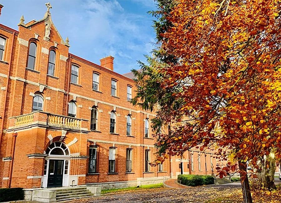 Leadership
UCD Smurfit
