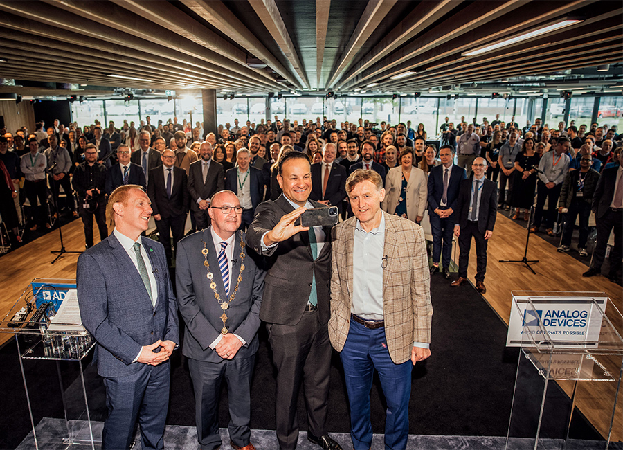 Michael Lohan, CEO, IDA Ireland; Mayor Limerick Francis Foley, An Taoiseach, Leo Varadkar T.D. and Vince Roche, CEO & Chair, Analog Devices. Photo: Brian Arthur